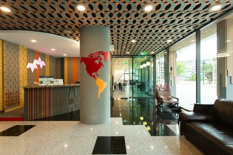Prime Square Hotel Чиангмай Екстериор снимка