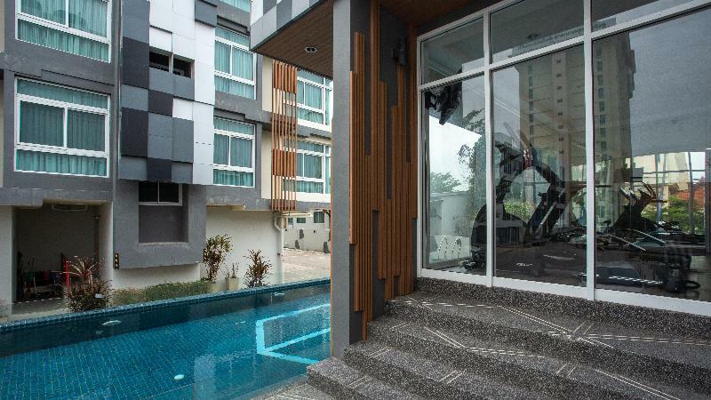 Prime Square Hotel Чиангмай Екстериор снимка