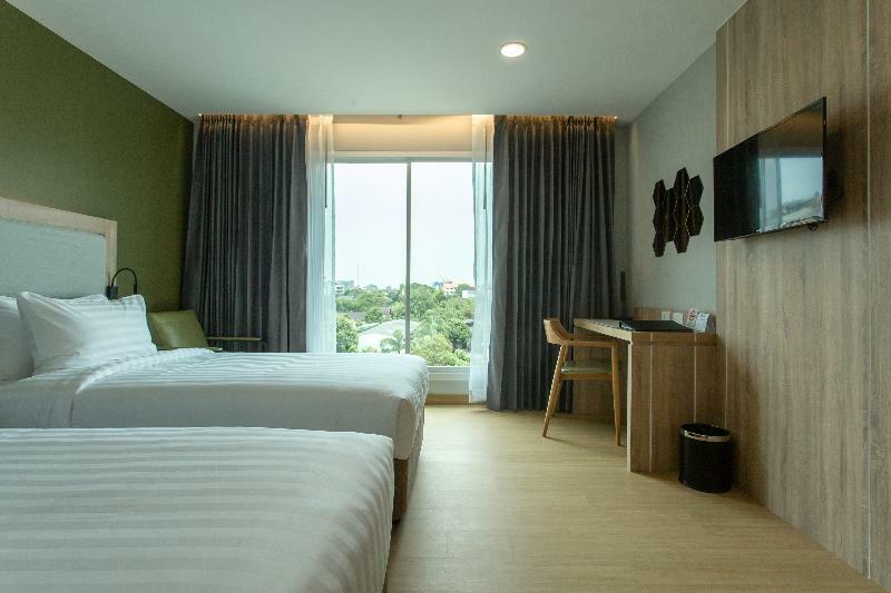 Prime Square Hotel Чиангмай Екстериор снимка