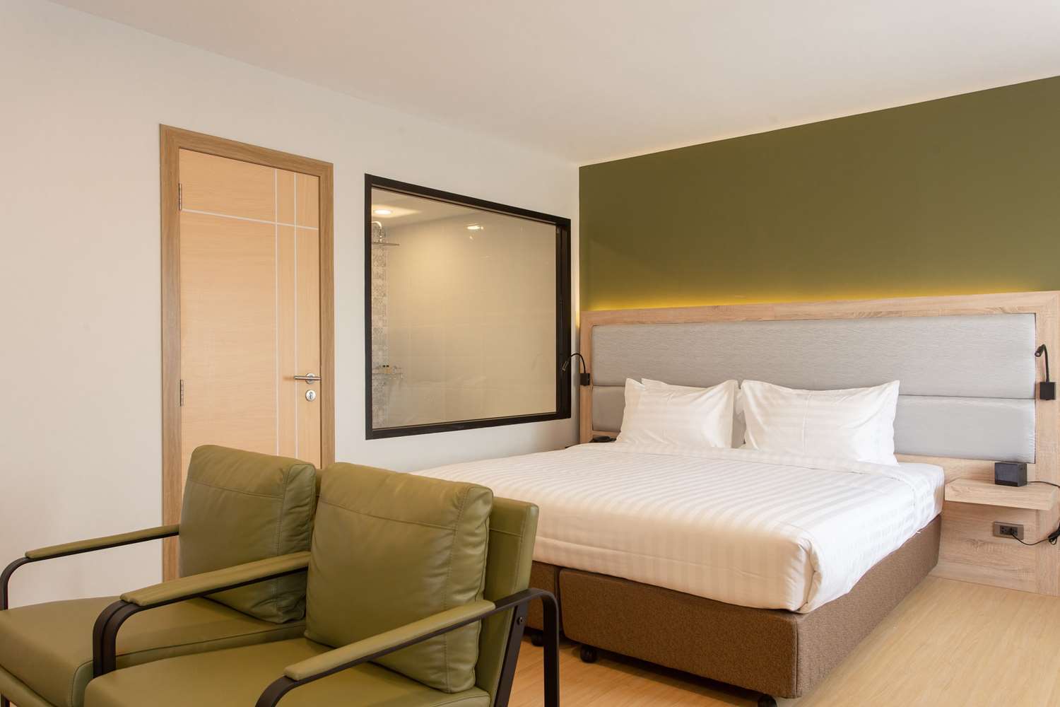 Prime Square Hotel Чиангмай Екстериор снимка