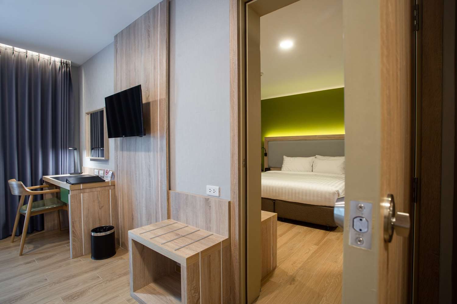 Prime Square Hotel Чиангмай Екстериор снимка